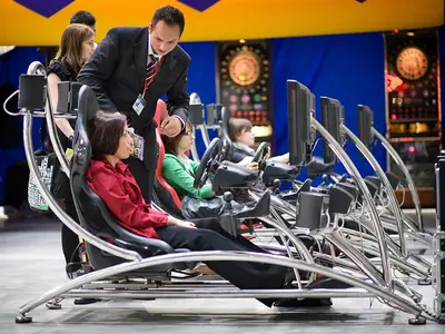 Wieczór tematyczny Jamesa Bonda - Organizacja tematycznych imprez w hotelu, wynajem atrakcji hotelowych - zdjęcie 1